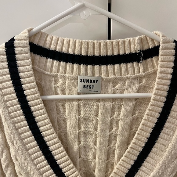 Sunday Best Aritzia Sweater Vest (Winston) - Picture 2 of 4